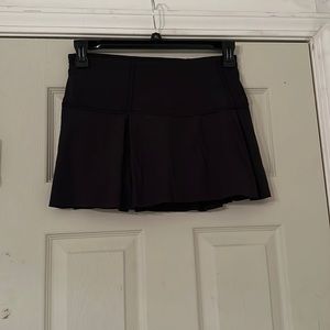 Black Lululemon Tennis Skirt